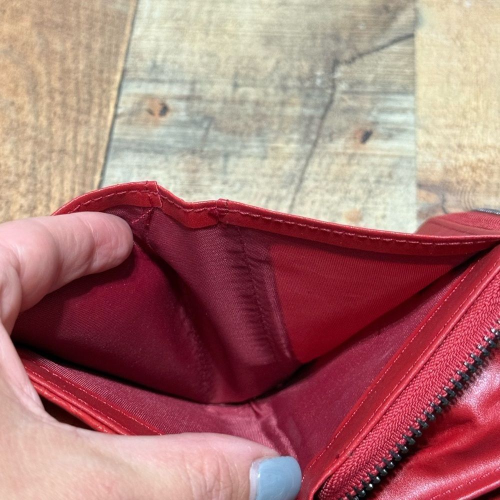 BADGLEY MISCHKA Red Croco Embossed Short Wallet Red /Vegan Leather - Picture 11 of 14